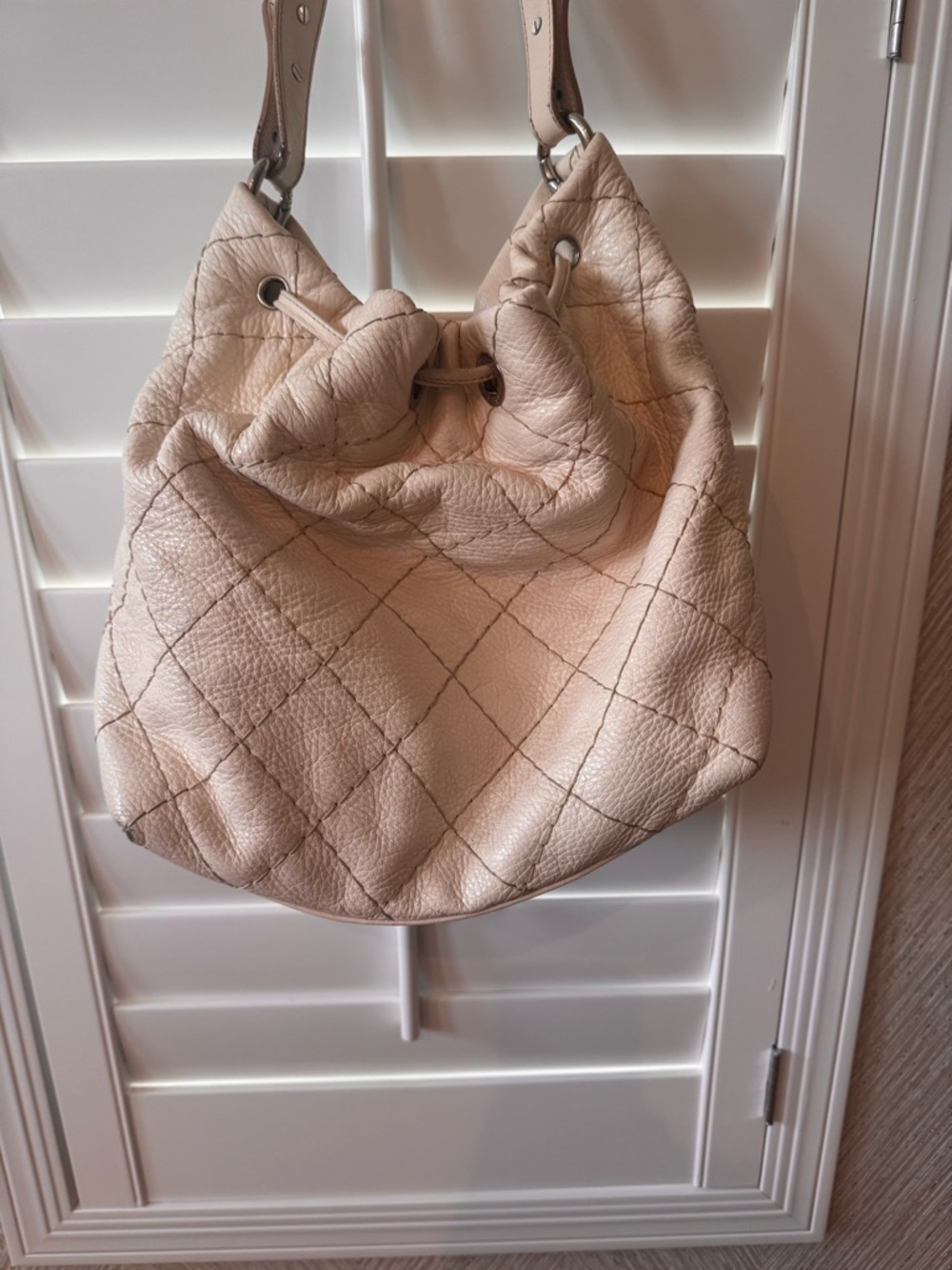 CHANEL Cream Quilted Drawstring Hobo with Charm - Picture 5 of 13